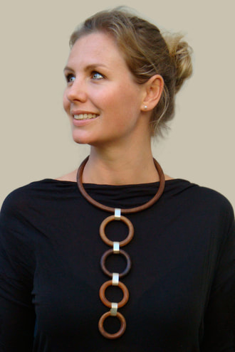 Ena Dubnoff Link Necklace, Model: Tessa